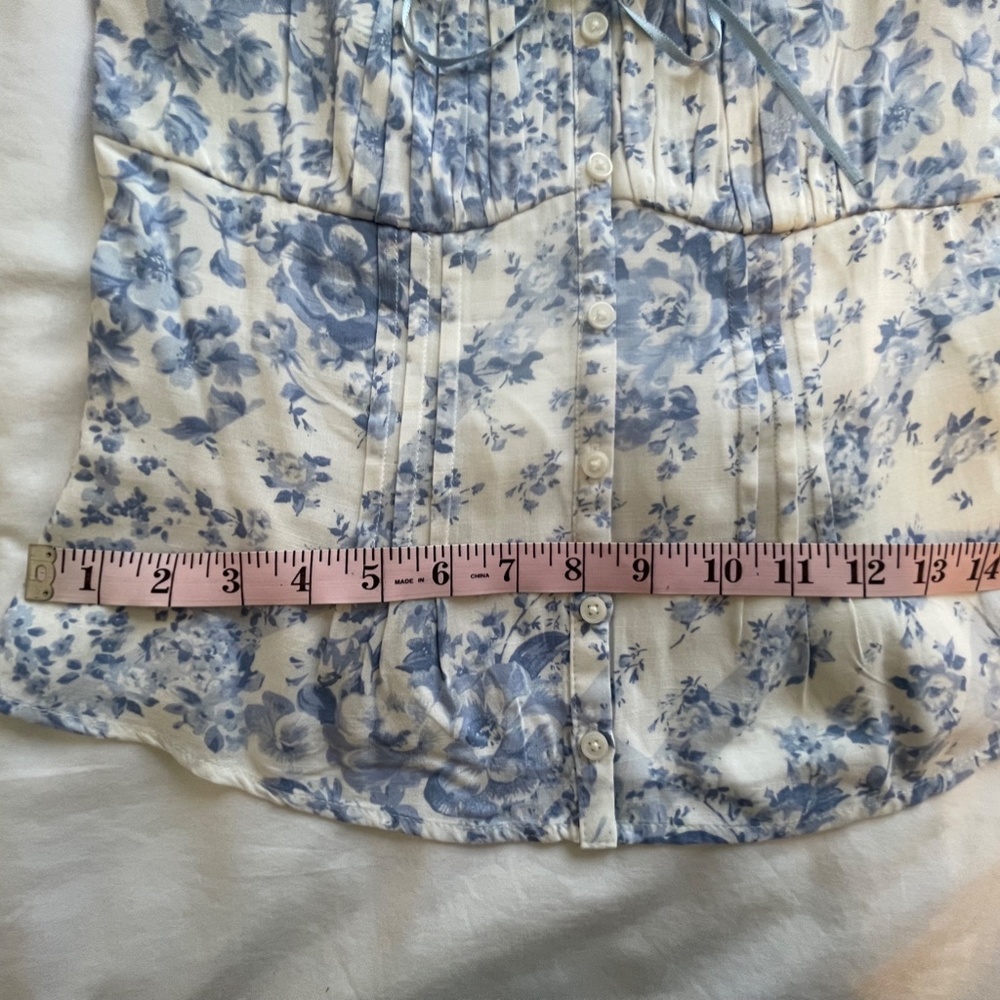 Hollister 2-pc top/skirt blue and white floral set - Women's Size S - Picture 4 of 11